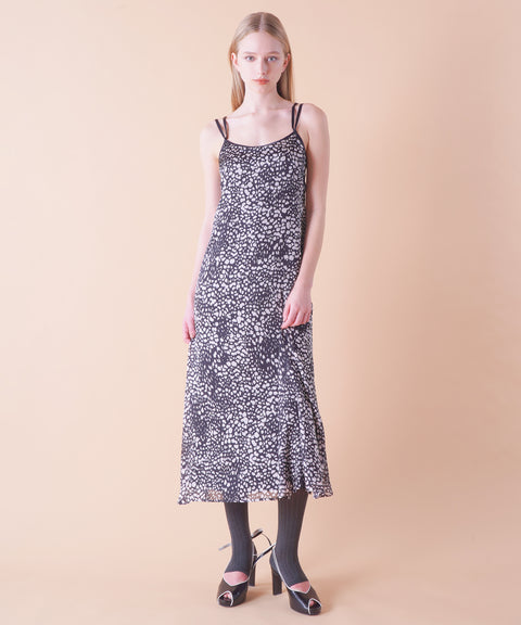 GIO-LaceUpMaxiDress