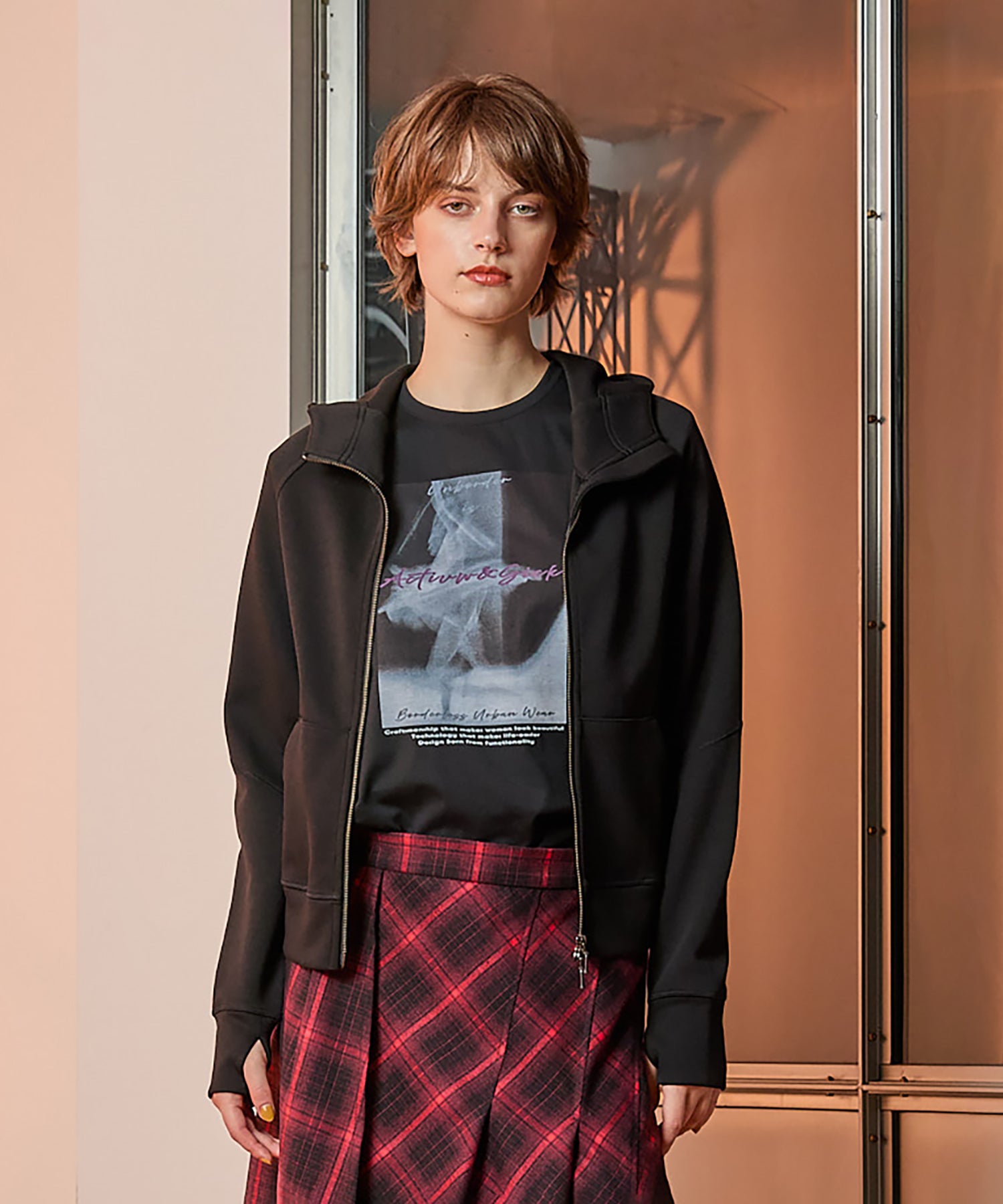 OUTER/JACKET – UNBORDER