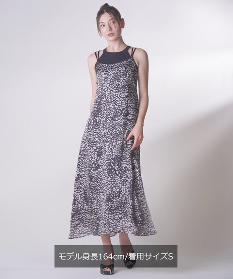 GIO-LaceUpMaxiDress